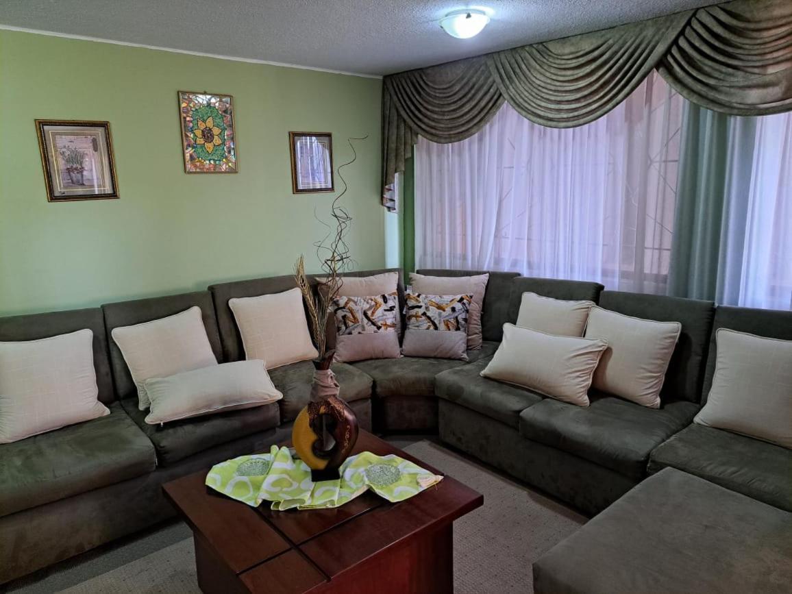 Jardines Ambato Ξενοδοχείο Εξωτερικό φωτογραφία